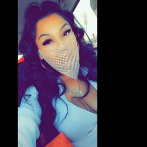 Meet your Posher, Katrina